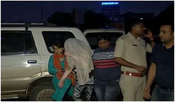 मध्यप्रदेश की हनीट्रैप की दो आरोपी रिमांड पर