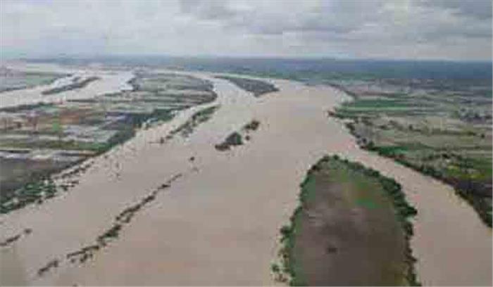 मध्यप्रदेश में बाढ़ के हालात कायम, आज भी बारिश की आशंका