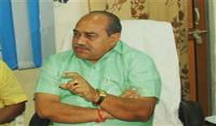 राज्यमंत्री मीणा ने चुनाव लड़ने से किया इंकार राज्यमंत्री मीणा ने चुनाव लड़ने से किया इंकार