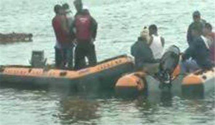 भोपाल में गणपति विसर्जन के दौरान नाव पलटी, 11 के शव बरामद