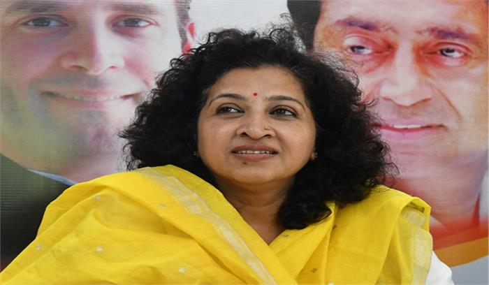 कांग्रेस केन्द्र सरकार के भेदभाव-पूर्ण आचरण की पोल खोलेगी: ओझा कांग्रेस केन्द्र सरकार के भेदभाव-पूर्ण आचरण की पोल खोलेगी: ओझा