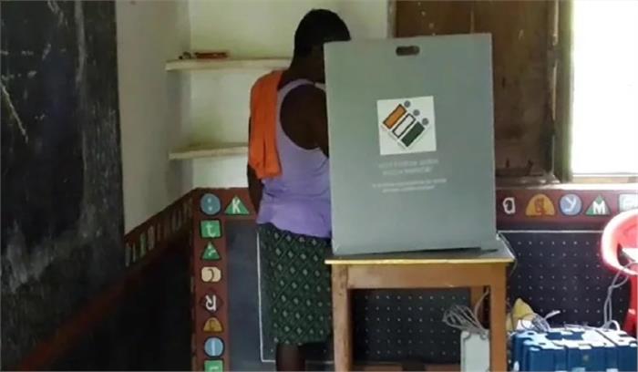 ओडिशा में पटकुरा विधानसभा चुनाव में बीजद को शुरुआती बढ़त ओडिशा में पटकुरा विधानसभा चुनाव में बीजद को शुरुआती बढ़त