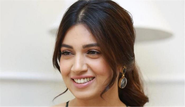 मुझे मेकअप करना पसंद है: भूमि पेडनेकर