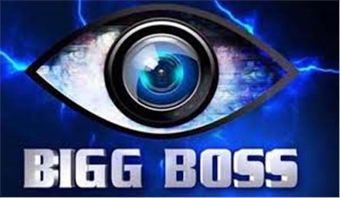 बिग बॉस के प्रशंसक सोशल मीडिया पर बंटे बिग बॉस के प्रशंसक सोशल मीडिया पर बंटे