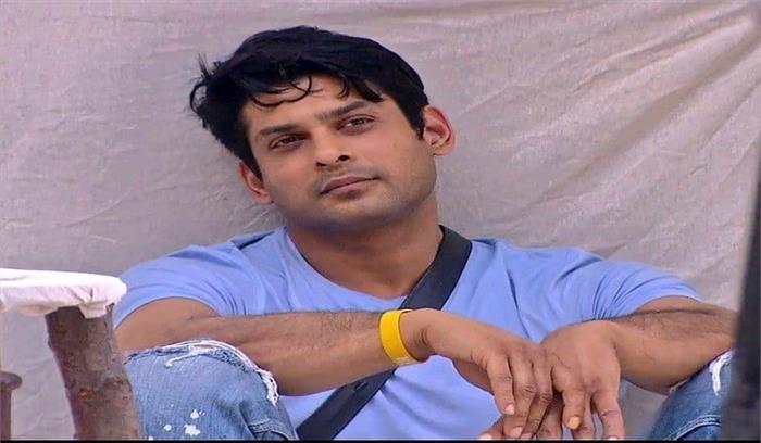 बिगबॉस 13 : सिद्धार्थ, माहिरा की मां पर भड़की रश्मि की मां बिगबॉस 13 : सिद्धार्थ, माहिरा की मां पर भड़की रश्मि की मां