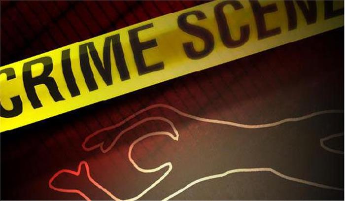 नौकर ने मालिक की हत्या की 