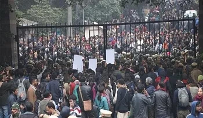 बिहार : जेएनयू में मारपीट की राजद, जद (यू) व लोजपा ने की निंदा