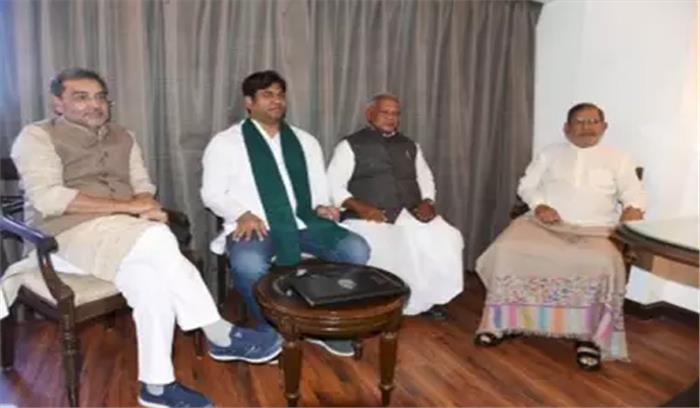 बिहार में चुनाव के 8 महीने पहले ही क्यों चढ़ा सियासी पारा? बिहार में चुनाव के 8 महीने पहले ही क्यों चढ़ा सियासी पारा?