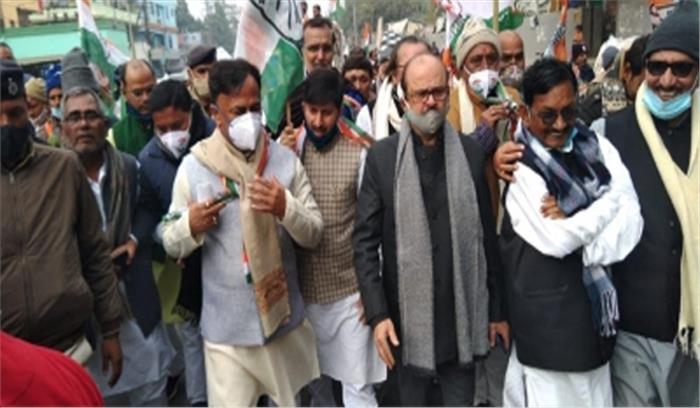 बिहार : मानव श्रृंखला को ऐतिहासिक बनाने के आह्वान के साथ किसान महासभा का धरना समाप्त