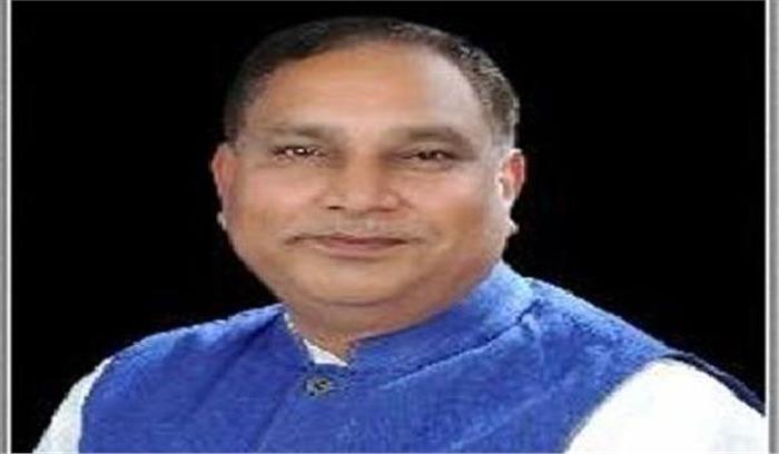 18 शहरों को मॉडल शहर के रुप में विकसित किया जायेगा: महेश्वर हजारी