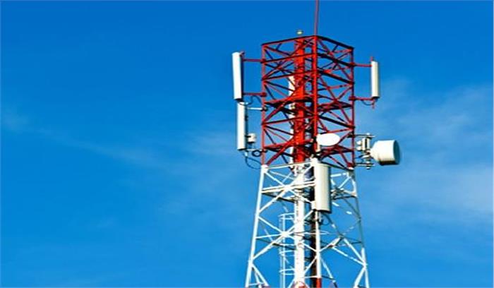 बांका: नक्सलियों ने मोबाइल टावर में लगायी आग