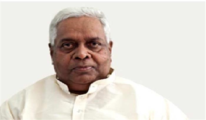 भागवत पहले भाजपा के प्रदेश नेताओं को प्रशिक्षित करें: सदानंद