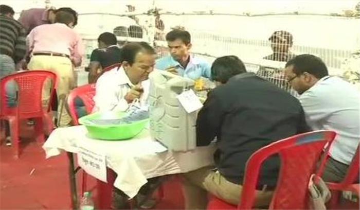 बिहार उपचुनाव: राजग अररिया, भभुआ में और जहानाबाद में महागठबंधन आगे