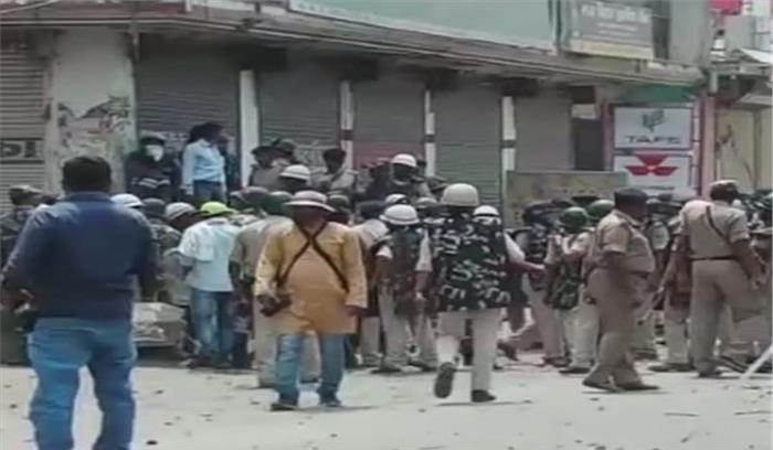 बिहार:  भारत बंद के दौरान केंद्रीय मंत्री से की बदसलूकी 