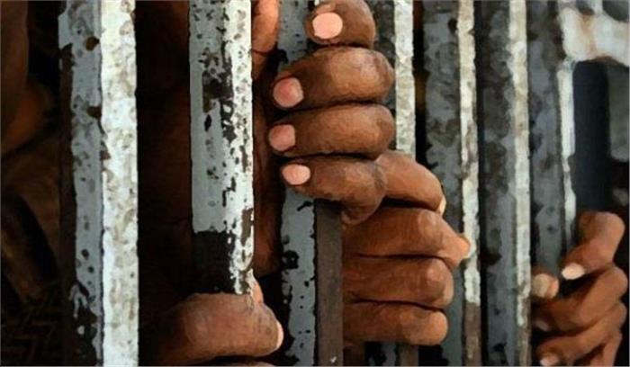 बिहार में 29 अपराधी गिरफ्तार, हथियार बरामद बिहार में 29 अपराधी गिरफ्तार, हथियार बरामद