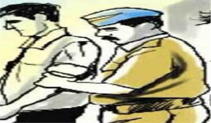  बिहार में पुलिस ने हथियार के साथ अपराधी को किया गिरफ्तार