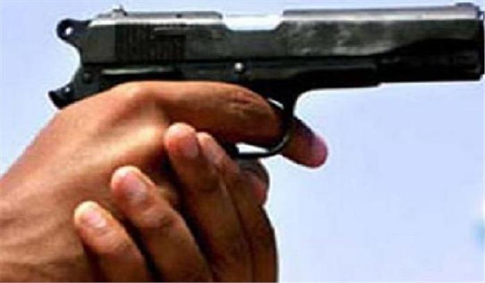 बिहार : मंदिर में युवक की गोली मारकर हत्या