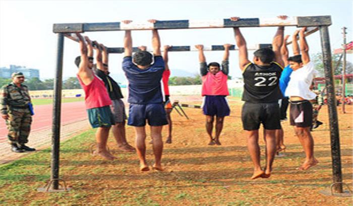 बिहार: सेना भर्ती के दौरान हुई भगदड़ में 1 की मौत, 3 घायल बिहार: सेना भर्ती के दौरान हुई भगदड़ में 1 की मौत, 3 घायल