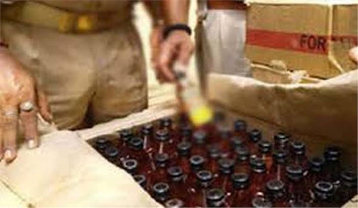 कैमूर से भारी मात्रा में शराब बरामद, दो तस्कर गिरफ्तार कैमूर से भारी मात्रा में शराब बरामद, दो तस्कर गिरफ्तार
