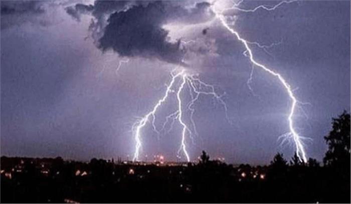 बिहार में आकाशीय बिजली गिरने से 10 लोगों की मौत