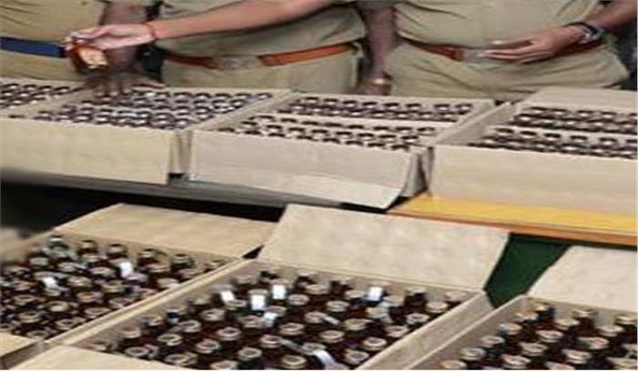 बिहार में विदेशी शराब के साथ दो तस्कर गिरफ्तार