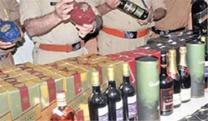 बिहार में भारी मात्रा में विदेशी शराब बरामद, 13 गिरफ्तार
