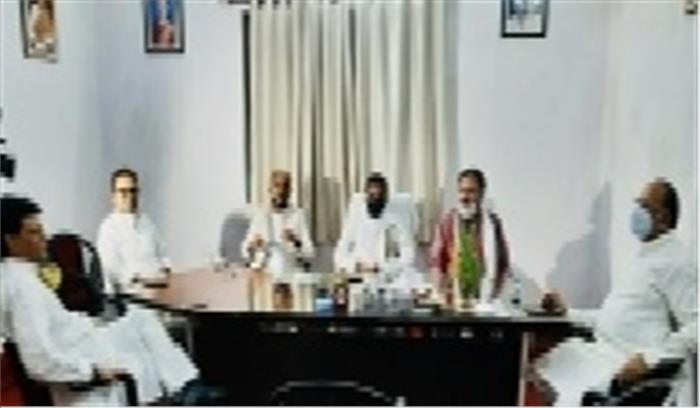 बिहार कांग्रेस की बैठक में चुनाव व सदस्यता अभियान पर चर्चा