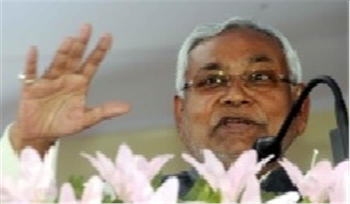 नीतीश ने तेजस्वी के बयान पर किया पलटवार, कहा, खुद कहां रहता है, पार्टी तक को पता नहीं