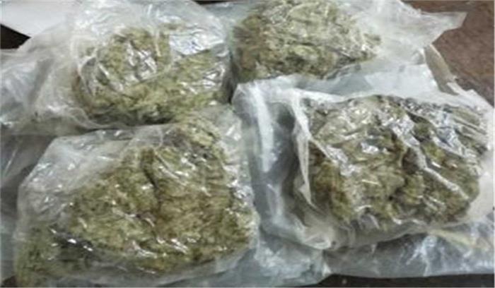 बिहार में 350 करोड़ की हेरोइन, अफीम बरामद, तस्कर फरार