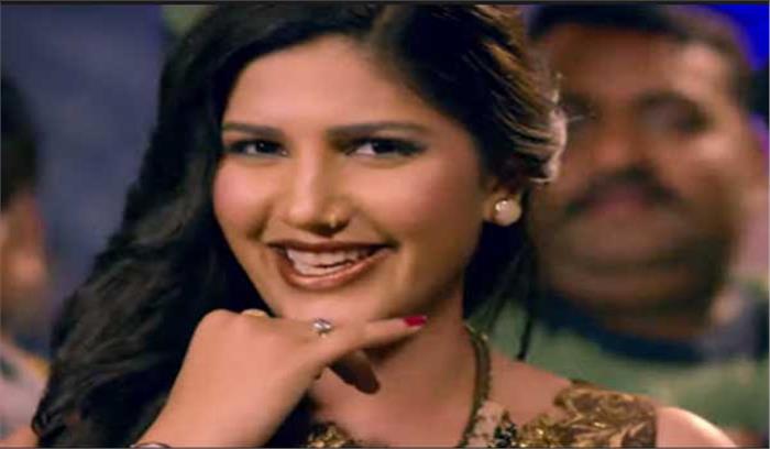 ‘बिग बॉस’ फेम सपना चौधरी सीख रही हैं भोजपुरी