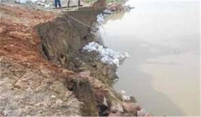 यदि तटबंध फिर टूटा तो होगी कार्रवाई : त्यागराजन