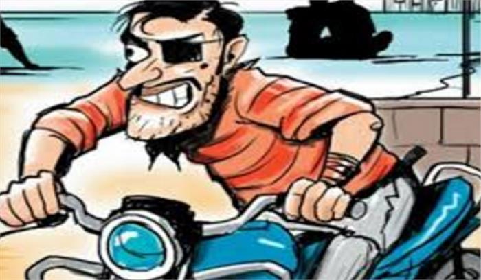 बाइकर्स गिरोह का ग्रेटर नोएडा में आतंक