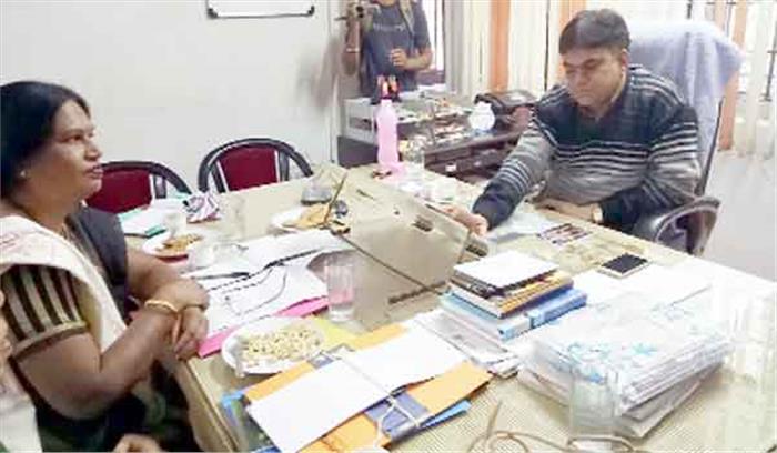 शिक्षिका से दुव्र्यवहार का मामला : महिला आयोग की टीम जांच करने पहुंंची डीएव्ही स्कूल
