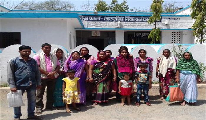 ग्राम पंचायत चकरदा में हुक्कापानी बंद