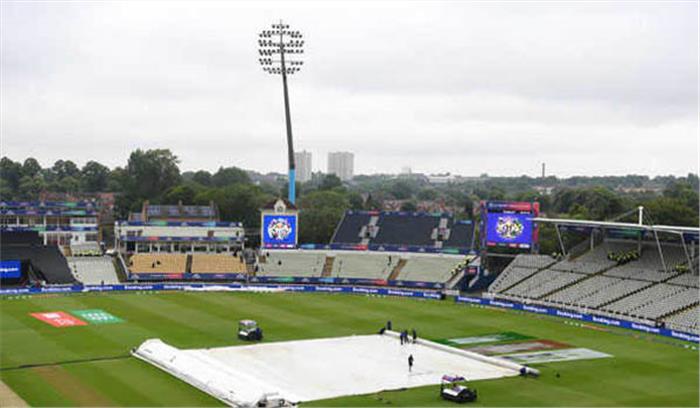 मैदान गीला होने से द. अफ्रीका-न्यूजीलैंड मुकाबले के टॉस में विलंब