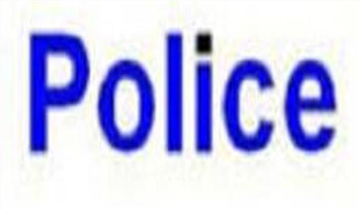 नेत्रहीन दुष्कर्म पीड़िता विरोधाभाषी बयान दे रही : पुलिस नेत्रहीन दुष्कर्म पीड़िता विरोधाभाषी बयान दे रही : पुलिस