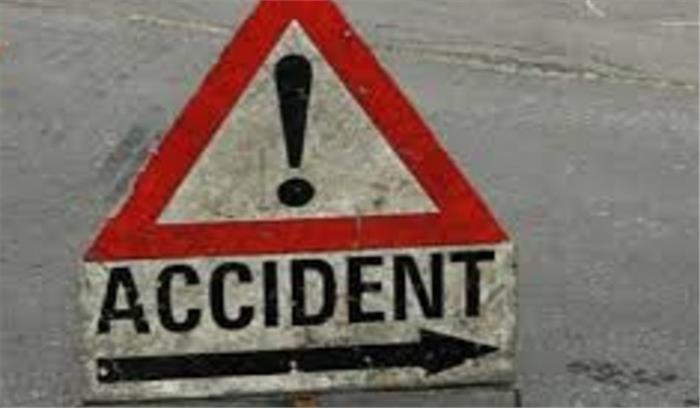 गाजीपुर में बोलेरो की चपेट में आने से एक की मौत, एक घायल
