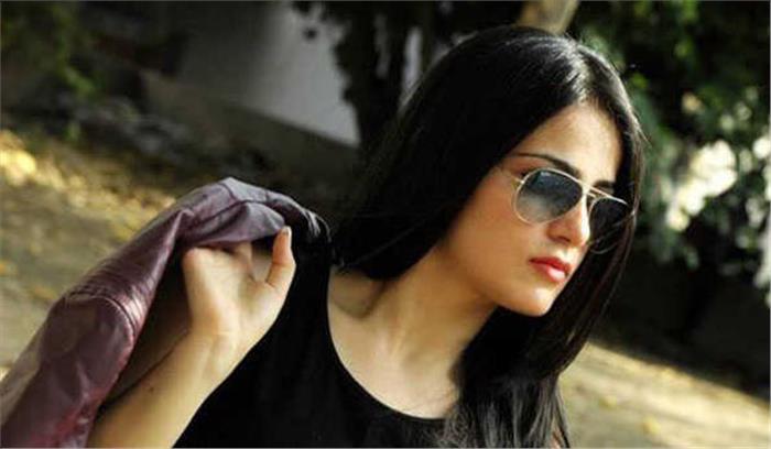 बॉलीवुड में काम करेंगी राधिका मदान