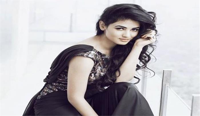 बॉलीवुड में कमबैक करेगी सोनल चौहान