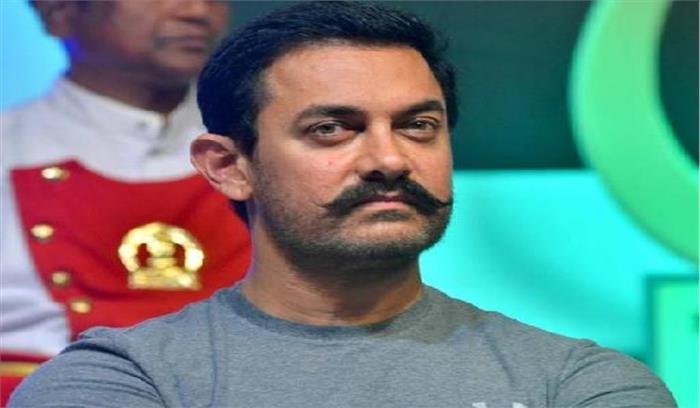 बिहार में बाढ़ राहत के लिए योगदान की आमिर ने की अपील