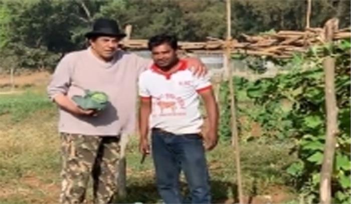 वैलेंटाइन डे पर धर्मेद्र नया रेस्तरां लॉन्च करेंगे वैलेंटाइन डे पर धर्मेद्र नया रेस्तरां लॉन्च करेंगे