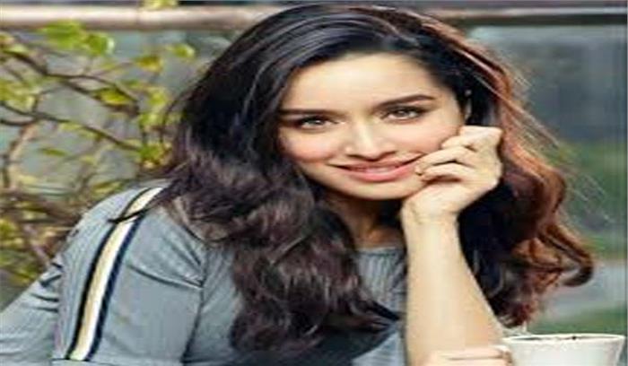 बागी-3 में एयर होस्‍टेस का किरदार निभायेगी श्रद्धा कपूर