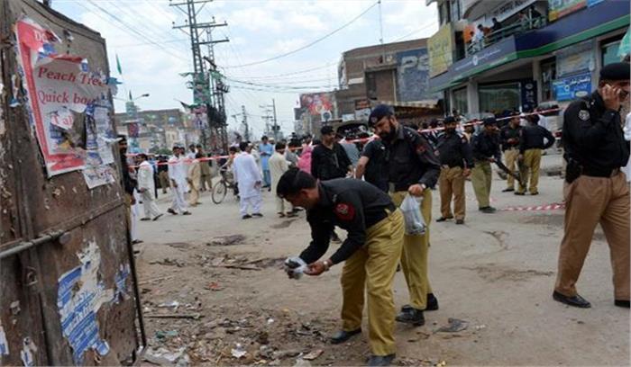 पाकिस्तान:  बम विस्फोट में 7 पुलिसकर्मियों की मौत