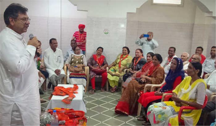 बूथ स्तर के कार्यकर्ताओं से पार्टी मजबूत होती है : पूनिया