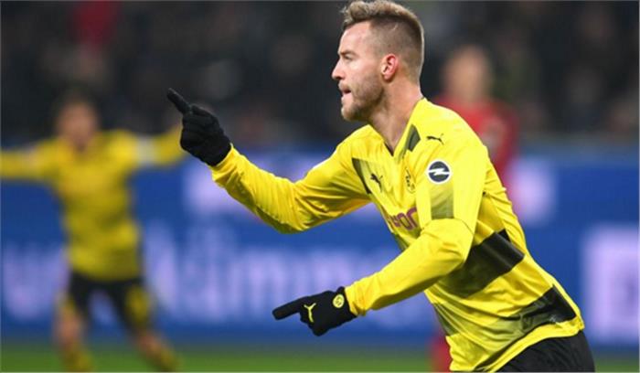 पैर की चोट के कारण लंबे समय के लिए मैदान से दूर हुए डॉर्टमंड के स्ट्राइकर एंड्री यार्मोलेंको