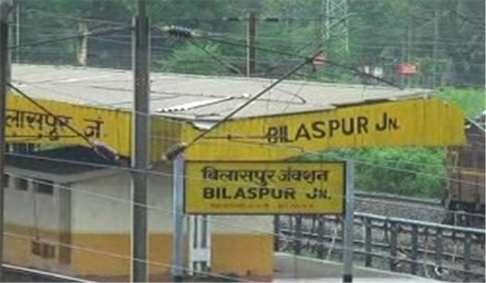 रेल पटरी पर बोल्डर रखने वालों का नहीं लगा सुराग