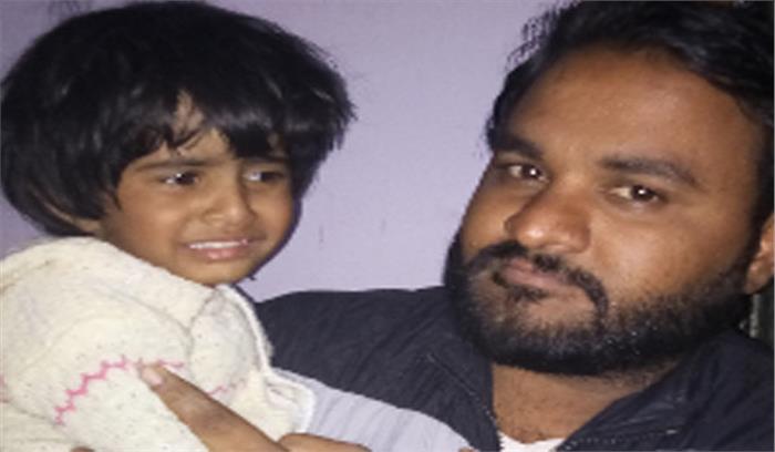 चार वर्षीय बच्ची को कुत्तों ने नोचा