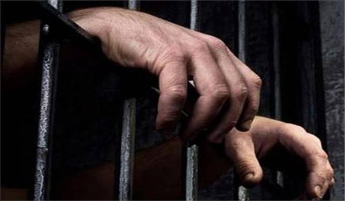 सीहोर में रिश्वतखोर बाबू को 5 साल की कारावास