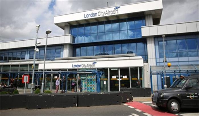 थेम्स नदी में द्वितीय विश्व युद्ध का बम मिलने से लंदन हवाईअड्डा हुआ बंद