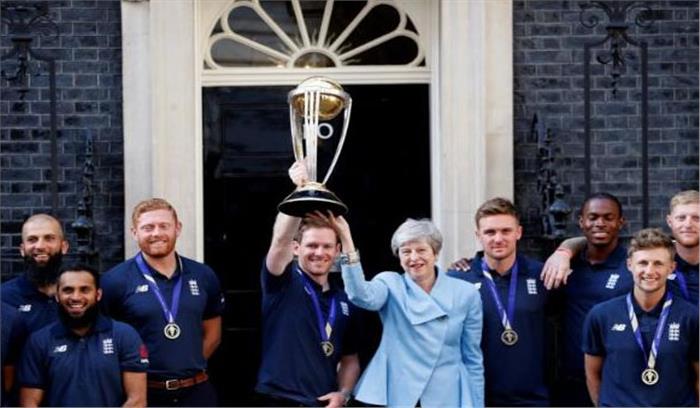 विश्व कप की जीत ने ब्रिटेन को दोबारा क्रिकेट की ओर आकर्षित किया : थेरेसा मे विश्व कप की जीत ने ब्रिटेन को दोबारा क्रिकेट की ओर आकर्षित किया : थेरेसा मे